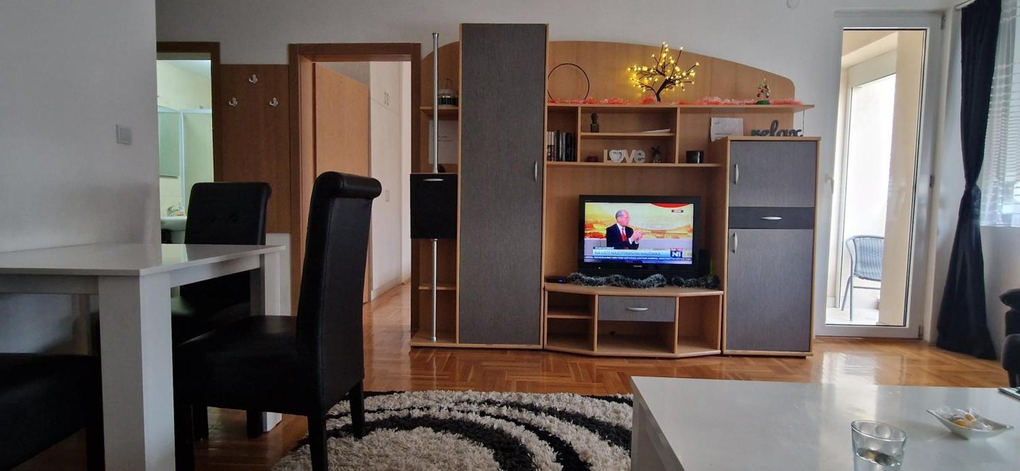 Centar S Apartment Nis Exterior photo